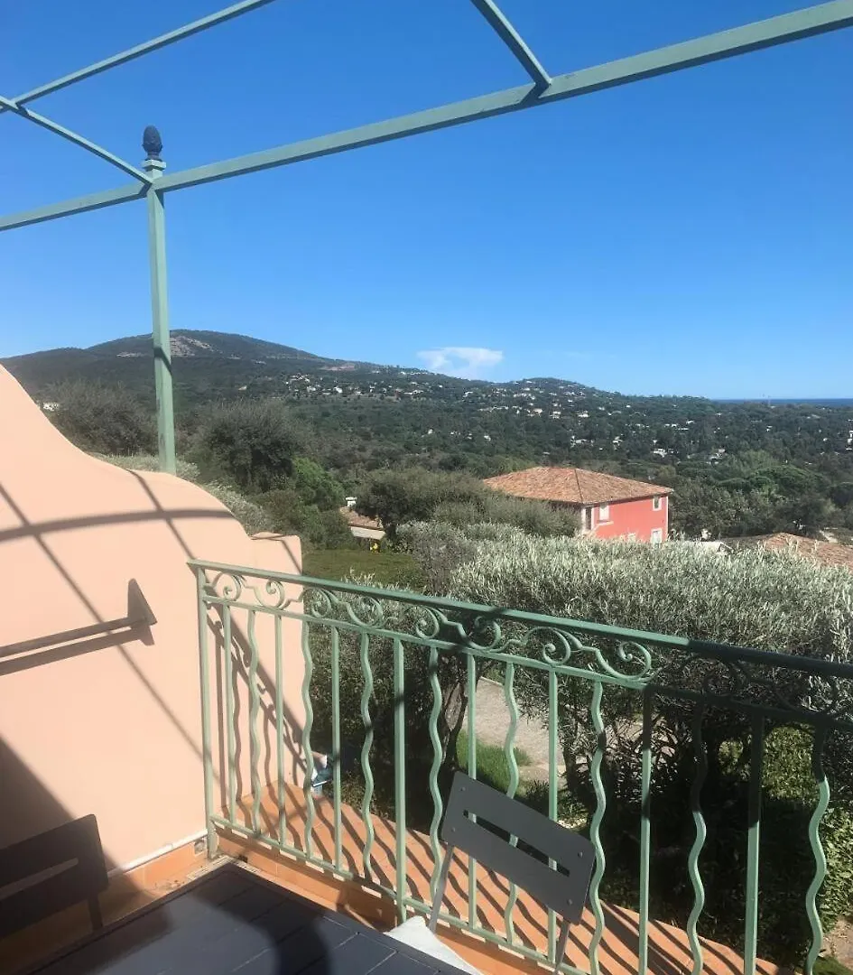 Les Appartements Aux Restanques Du Golfe De St Tropez - Maeva Home - Appartement Climatise 2 Pieces 4 Personnes, Vue Mer, Facile D'Acces - Selection Mae-9371 Grimaud Apartmán