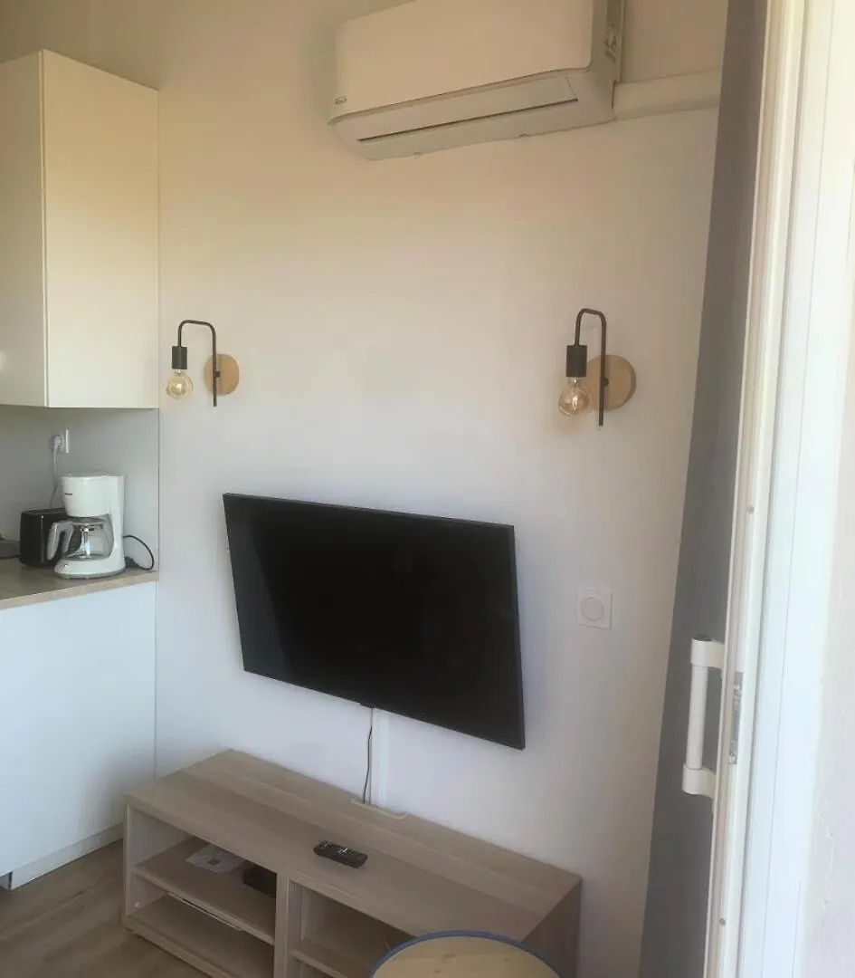 Les Appartements Aux Restanques Du Golfe De St Tropez - Maeva Home - Appartement Climatise 2 Pieces 4 Personnes, Vue Mer, Facile D'Acces - Selection Mae-9371 Grimaud Apartment